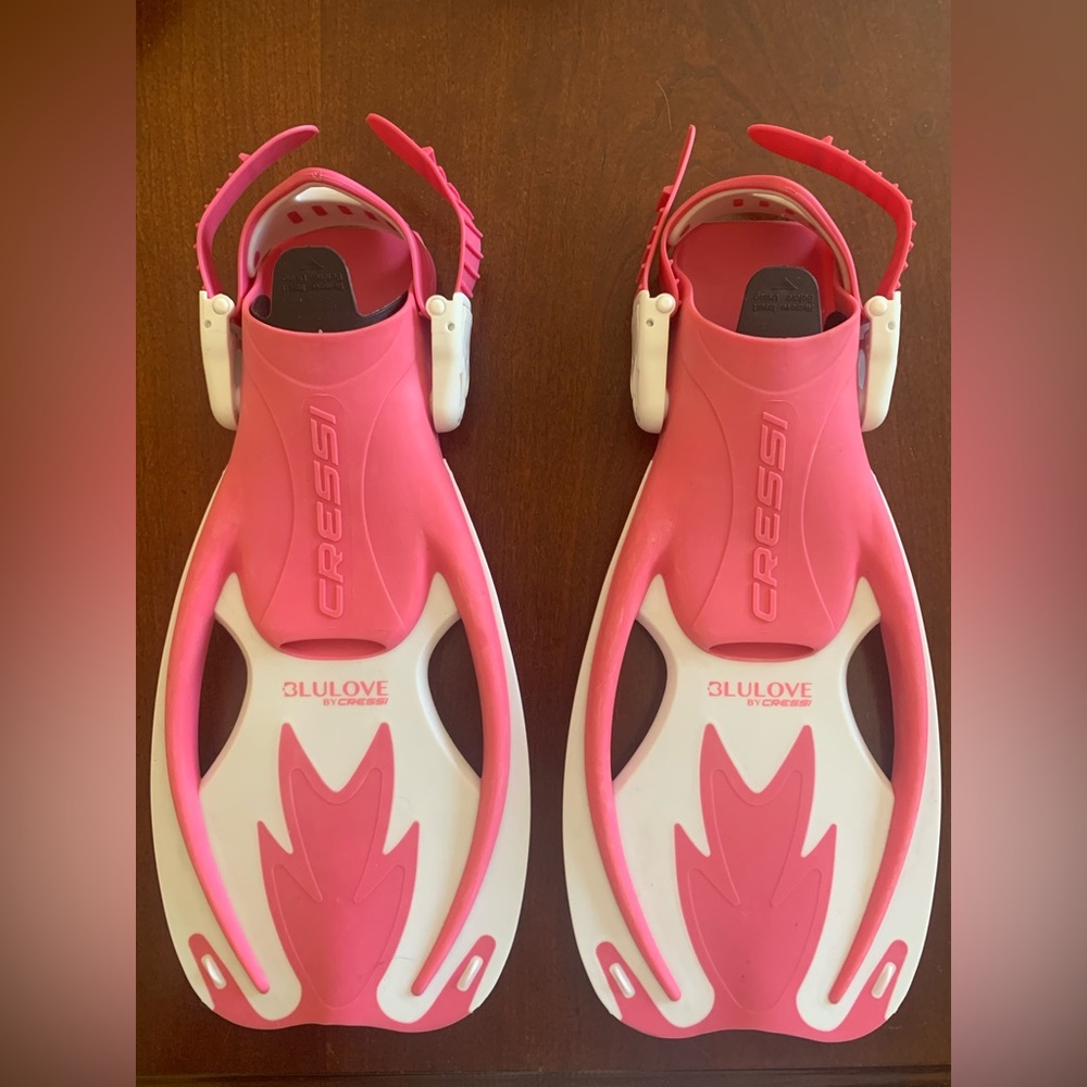 New Cressi kids flippers